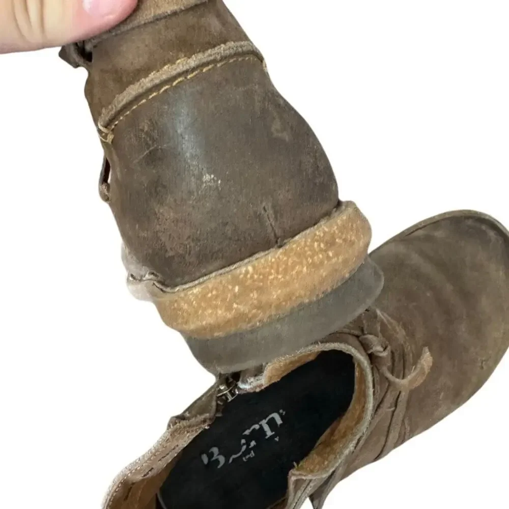 Born Tarkiln Brown Suede ankle boots - Picture 7 of 7